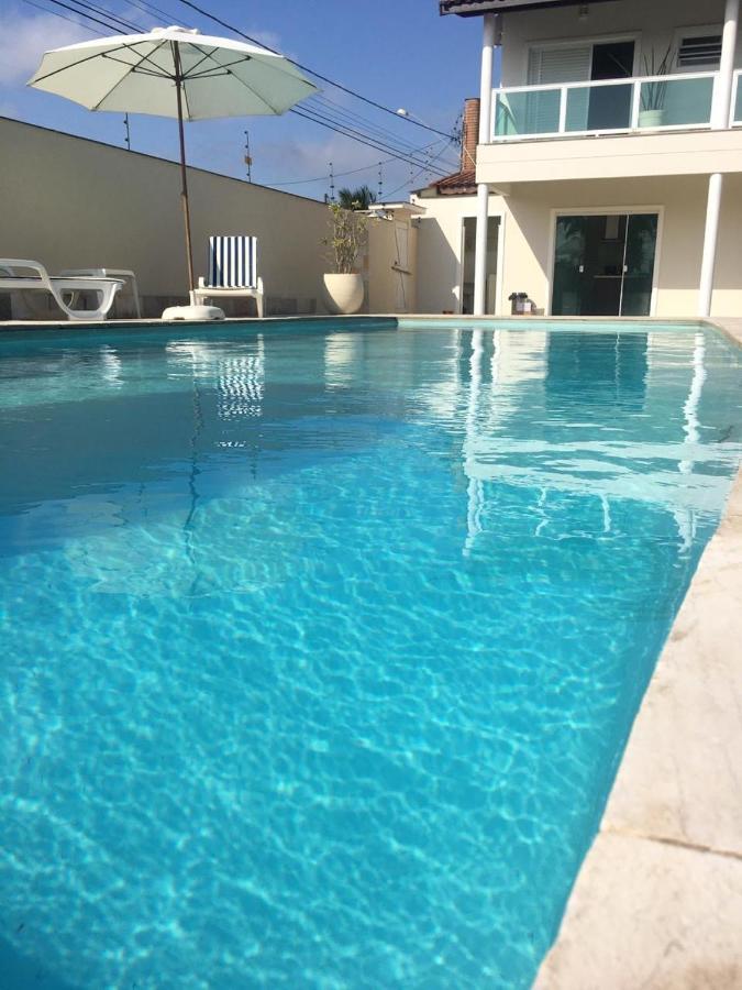 Casa Linda: Beachside Luxury With Pool And Entertainment Itanhaem