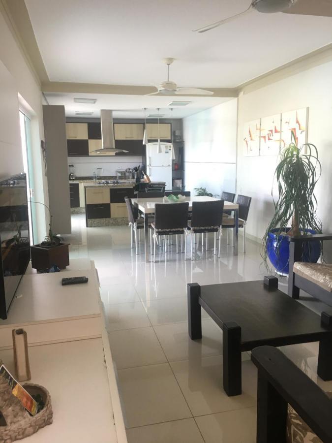 Casa Linda: Beachside Luxury With Pool And Entertainment Itanhaem